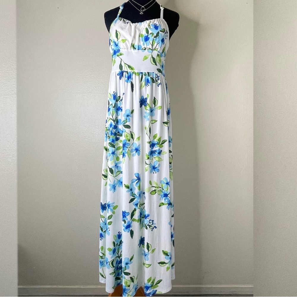 Jamie & Layla Blue Floral Maxi Dress – Petite Medium (PM) – Lace Racerback
